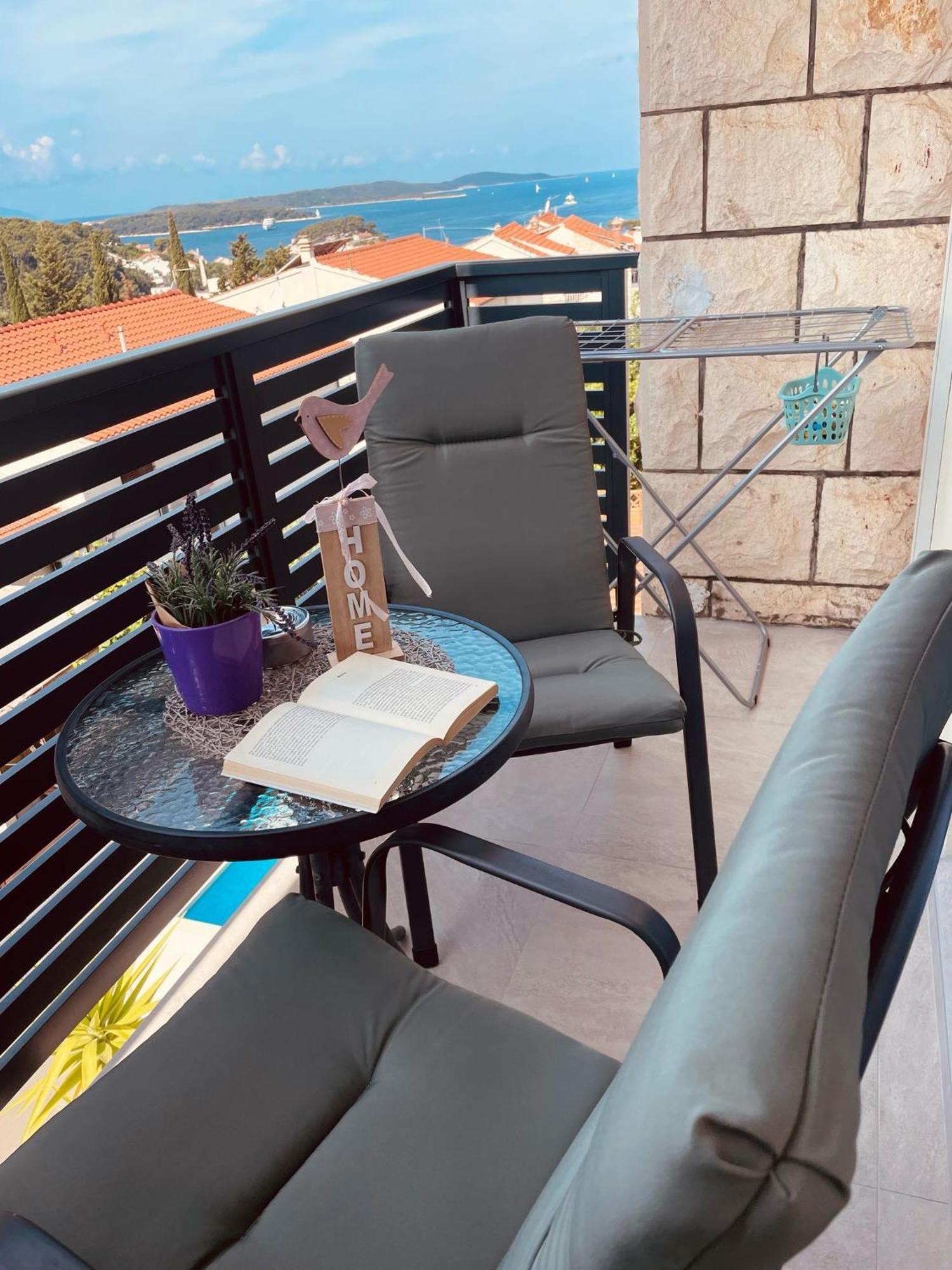 Apartment Bozo Hvar Town Exterior foto