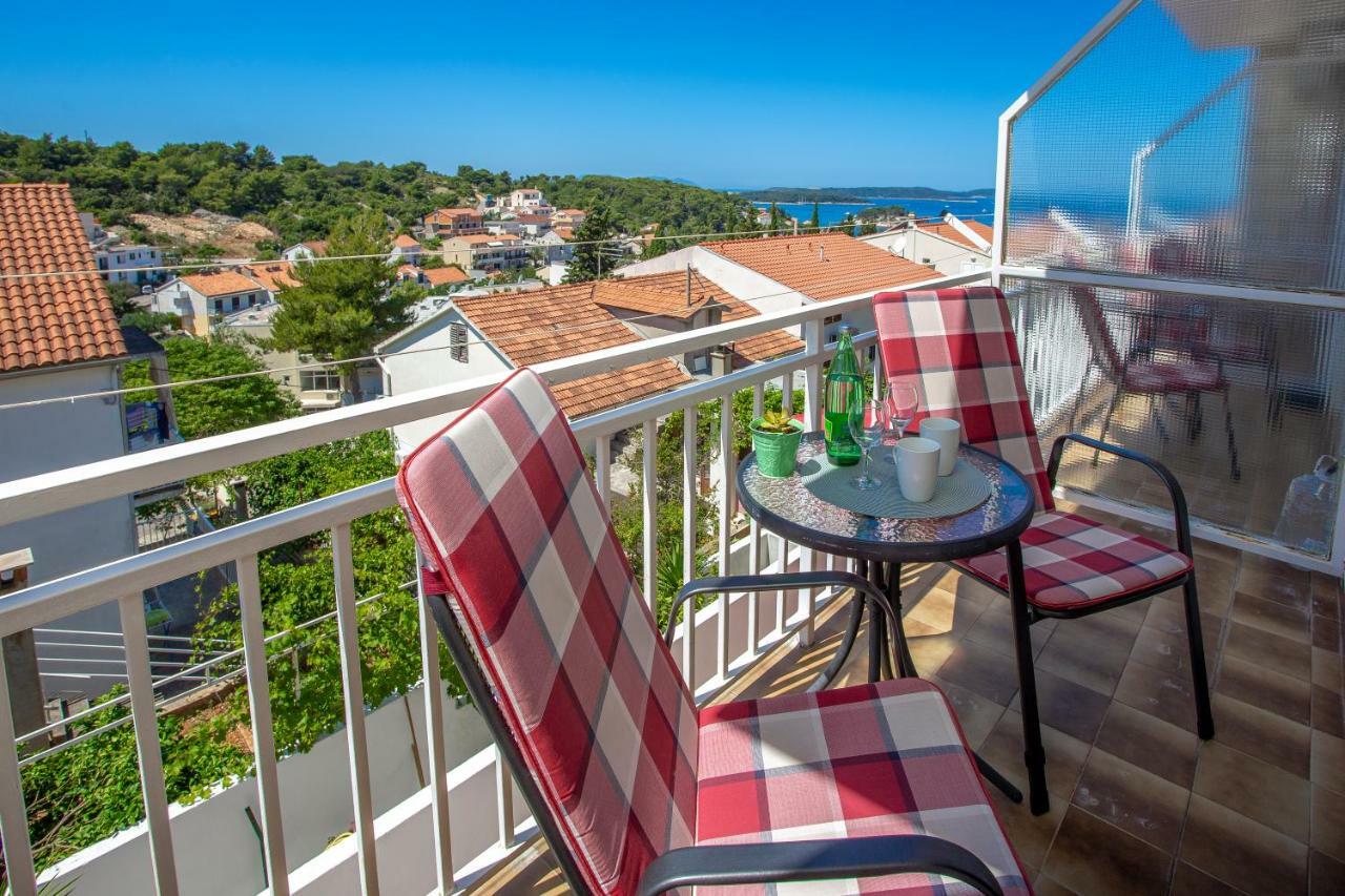 Apartment Bozo Hvar Town Exterior foto